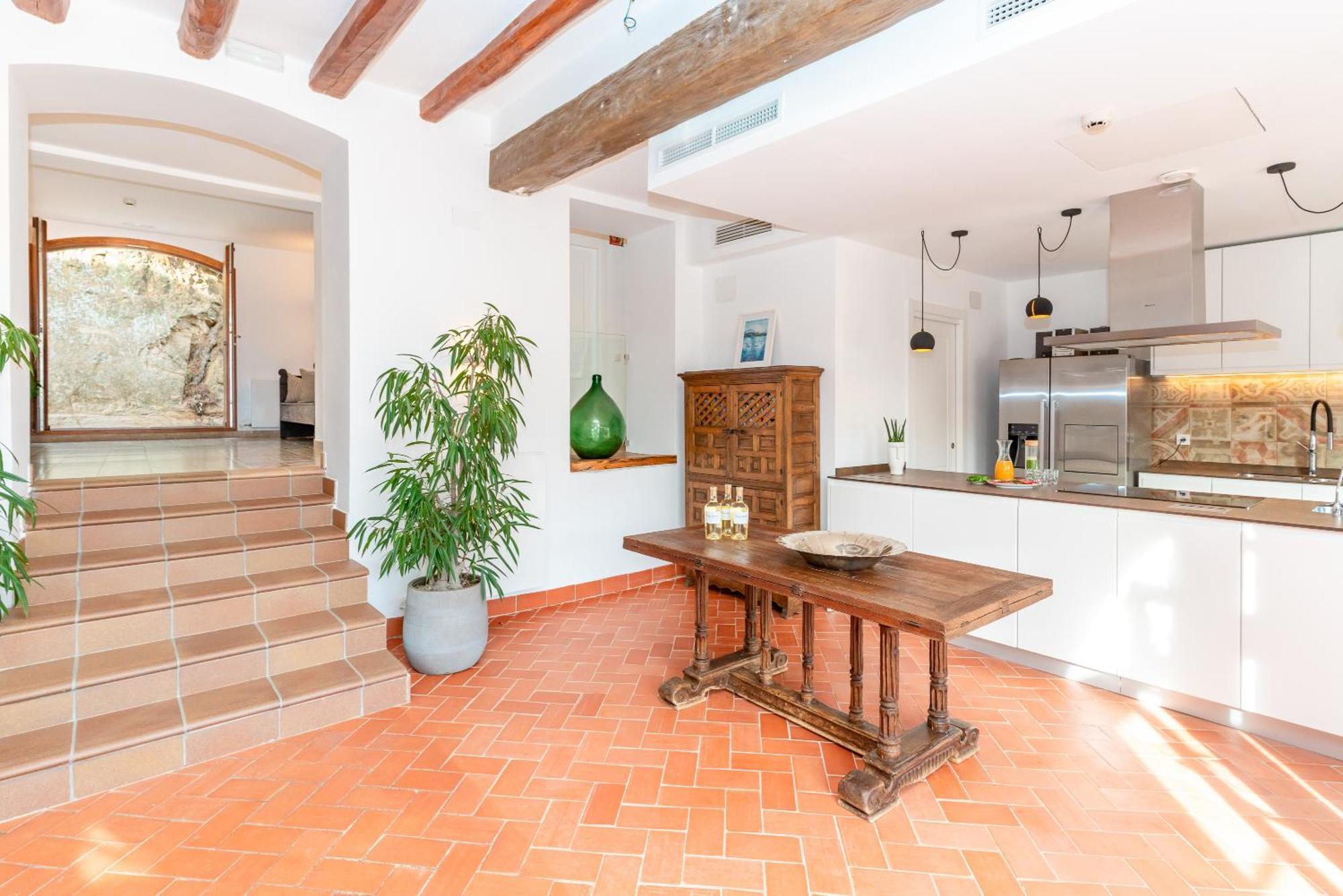 La Terraza - Grosszuegiges In Katalanischer Masia Apartment